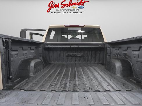 Used 2023 GMC Sierra 1500 AT4 w/ AT4 Preferred Package image 35