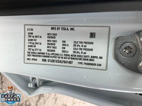 Used 2020 Tesla Model 3 Performance image 21