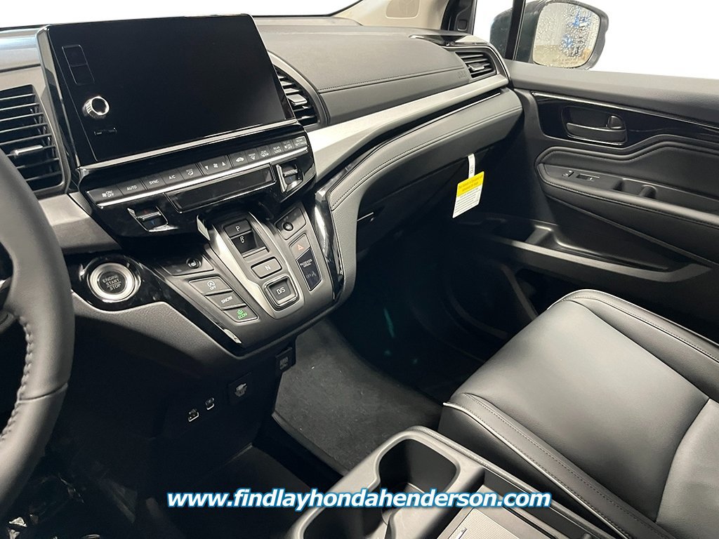 New 2027 Honda Odyssey Touring image 17