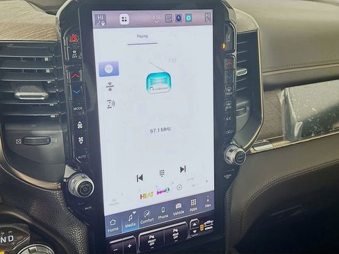 New 2025 RAM 1500 Limited image 14