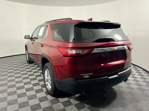 Used 2021 Chevrolet Traverse LT FWD image 5