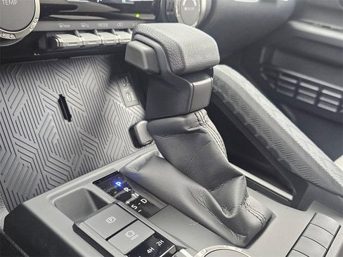 New 2026 Toyota 4Runner SR5 image 39