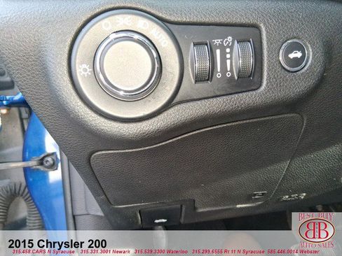 Used 2015 Chrysler 200 Limited w/ Convenience Group FWD image 14