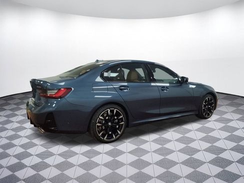 New 2026 BMW 330i xDrive Sedan w/ M Sport Package image 8