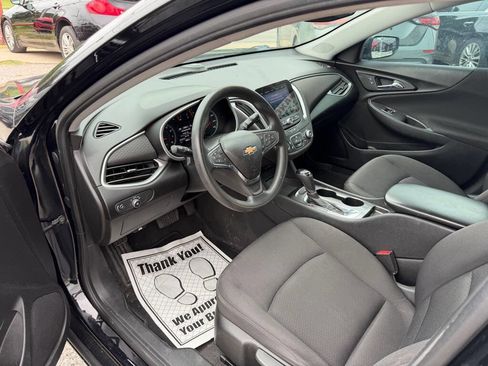Used 2020 Chevrolet Malibu LS w/ LPO, Convenience Package 1 FWD image 9