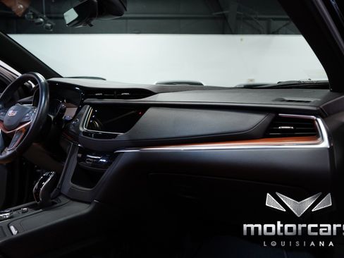 Used 2021 Cadillac XT5 Premium Luxury image 29