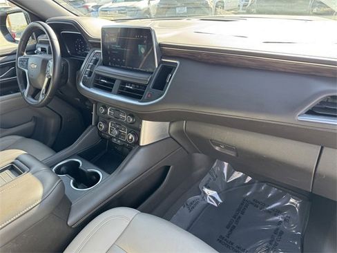 Certified 2023 Chevrolet Suburban LT image 5