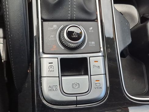 Certified 2022 Kia Telluride SX w/ SX Prestige Package AWD/4WD image 23