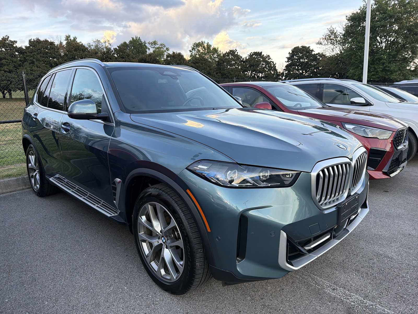Used 2026 BMW X5 xDrive40i AWD/4WD image 1