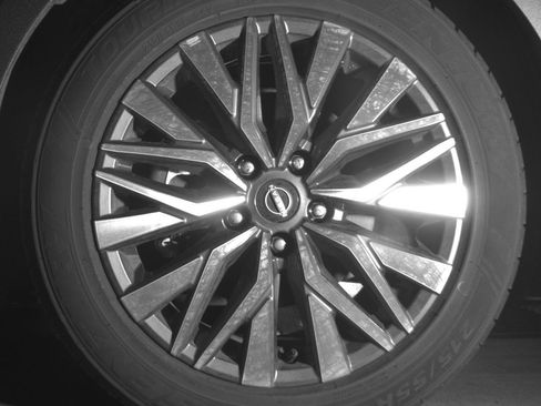 Used 2025 Nissan Altima 2.5 SV image 12