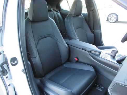 New 2025 Lexus UX 300h 300h Premium image 23