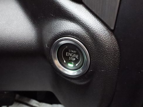 Used 2021 GMC Sierra 2500 Denali w/ Denali Ultimate Package image 22