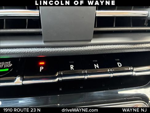 Certified 2025 Lincoln Corsair AWD w/ Equipment Group 101A image 21