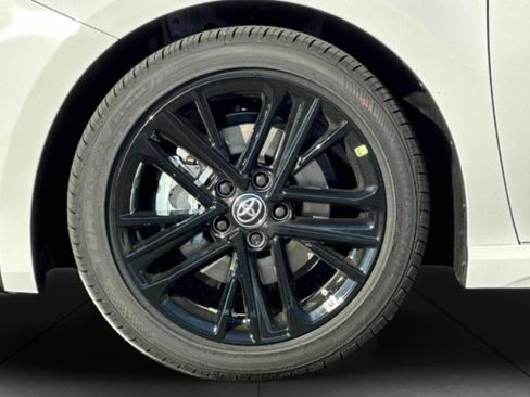 New 2026 Toyota Camry SE FWD image 30