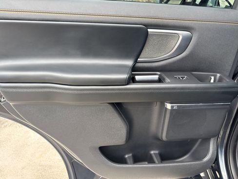 Used 2025 Ford Expedition Tremor image 24