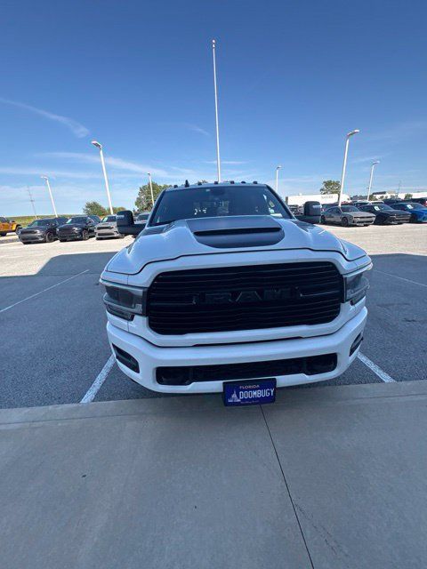 Used 2023 RAM 2500 Laramie w/ Night Edition AWD/4WD image 2