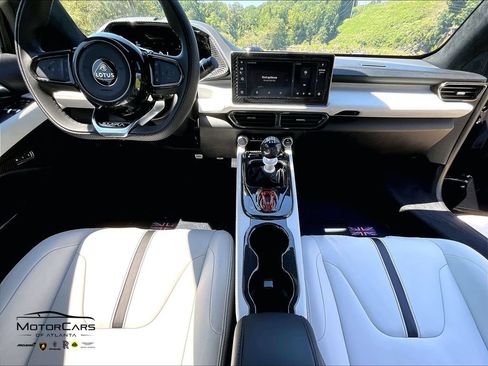Used 2025 Lotus Emira RWD image 13