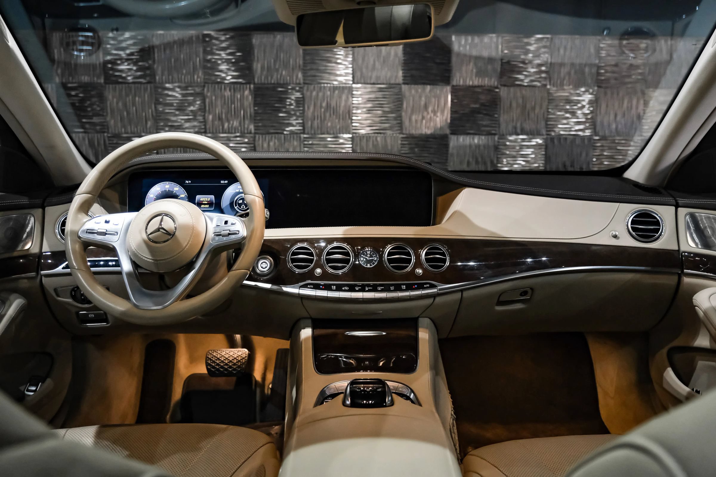 Used 2019 Mercedes-Benz S 450 Sedan image 12