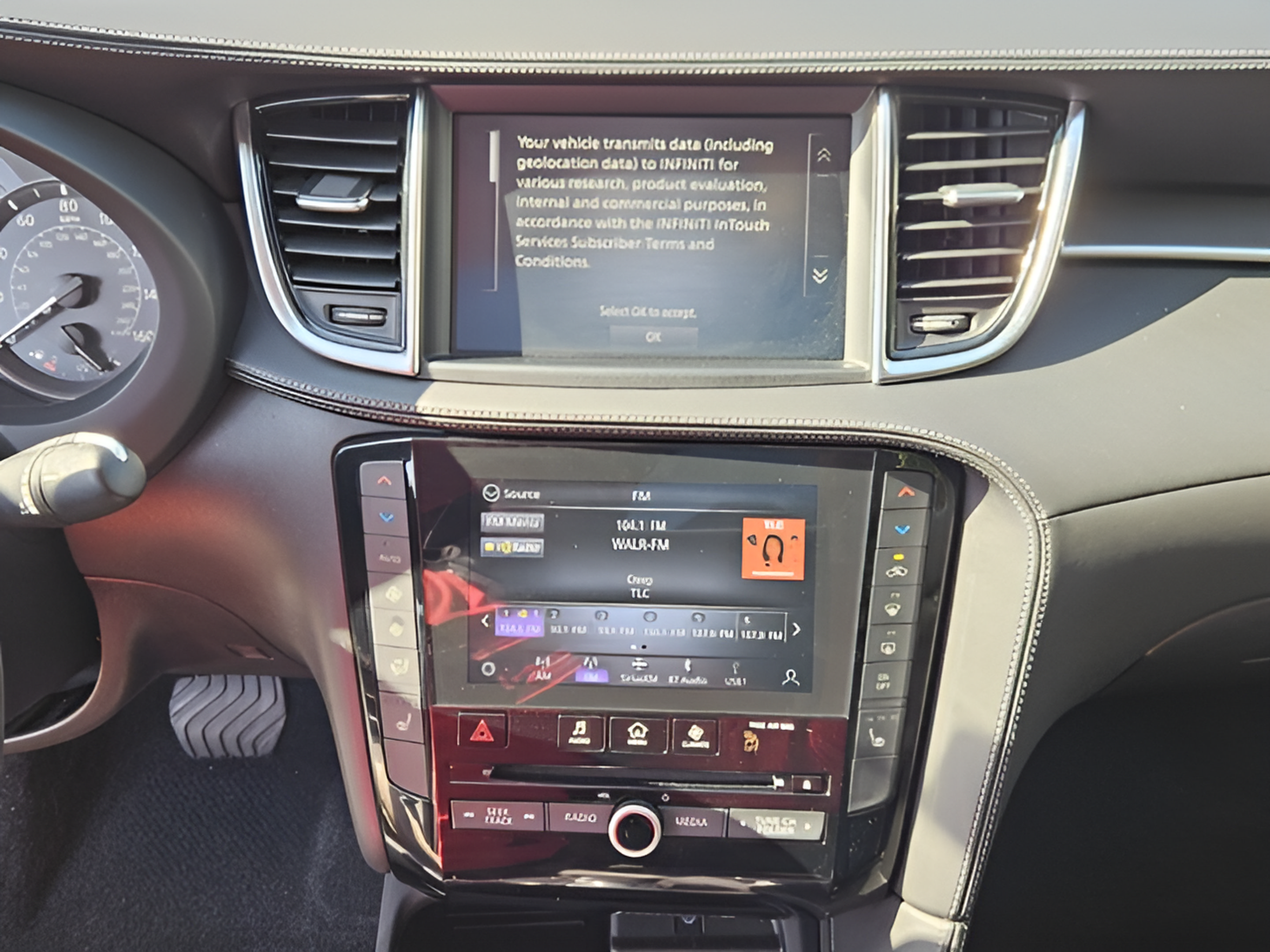 Used 2023 INFINITI QX50 Luxe FWD image 19