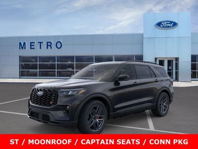 New 2026 Ford Explorer ST w/ Sun And Sound Package