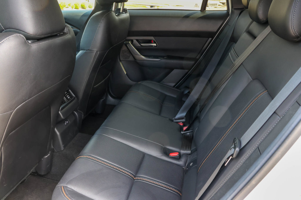 Used 2025 MAZDA CX-50 AWD 2.5 S w/ Premium Plus Pkg image 14