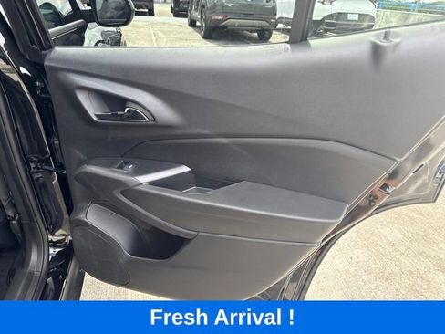 Used 2026 Chevrolet Trax RS w/ Driver Confidence Package FWD image 14