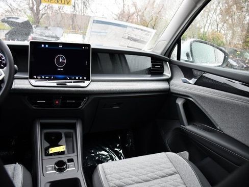 New 2026 Volkswagen Tiguan S FWD image 18