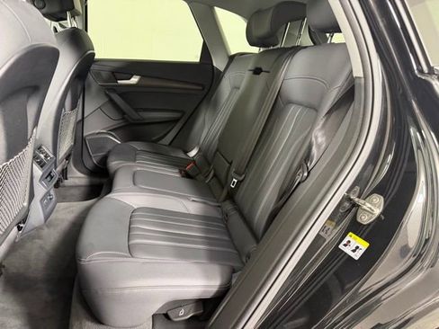 Used 2023 Audi Q5 2.0T Premium Plus w/ Premium Plus Package AWD/4WD image 21