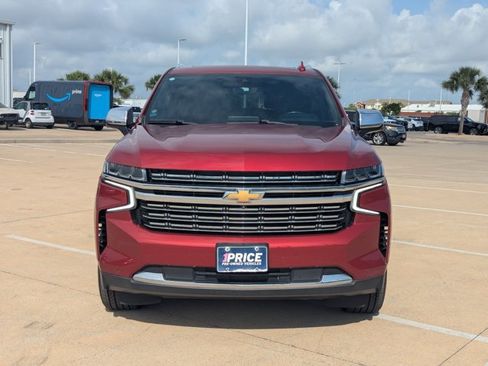 Used 2021 Chevrolet Tahoe Premier w/ Premium Package RWD image 2