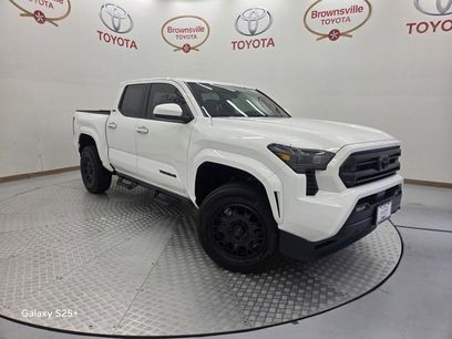 New 2025 Toyota Tacoma SR5