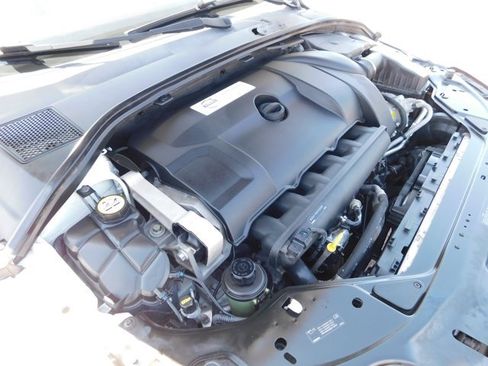 Used 2012 Volvo XC70 T6 AWD/4WD image 29
