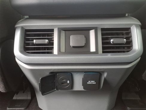 Used 2022 Ford F150 XLT w/ Equipment Group 302A High image 29