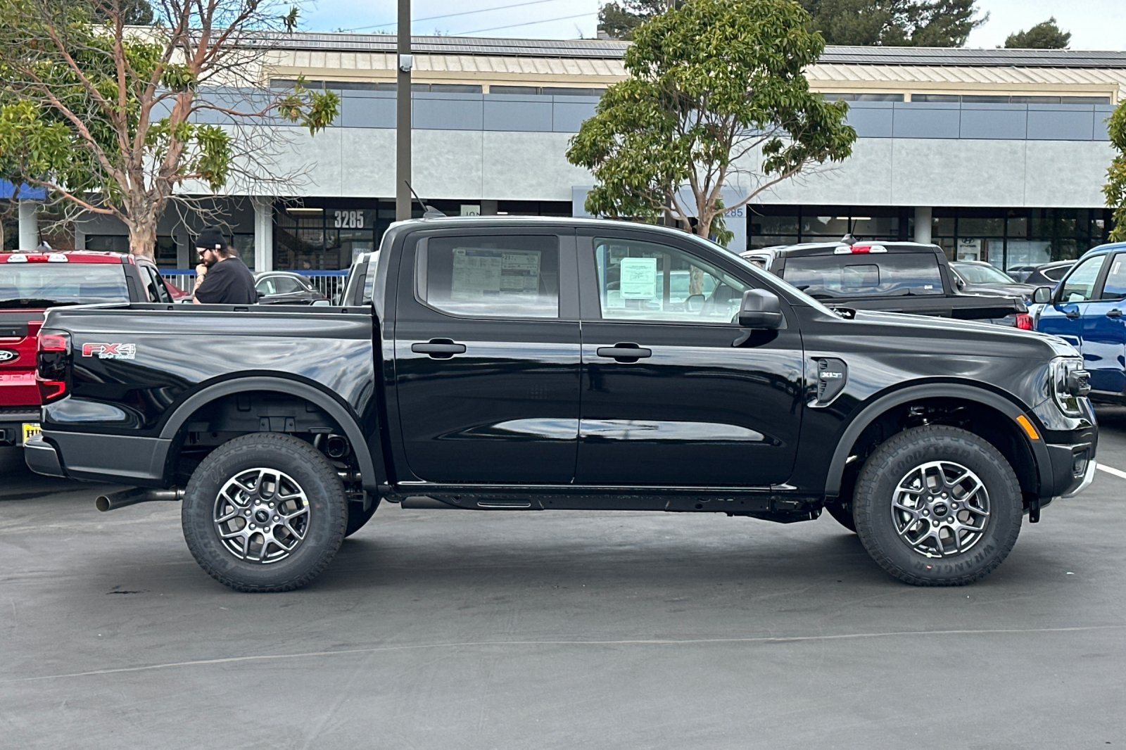 New 2026 Ford Ranger XLT w/ Equipment Group 301A High AWD/4WD image 3