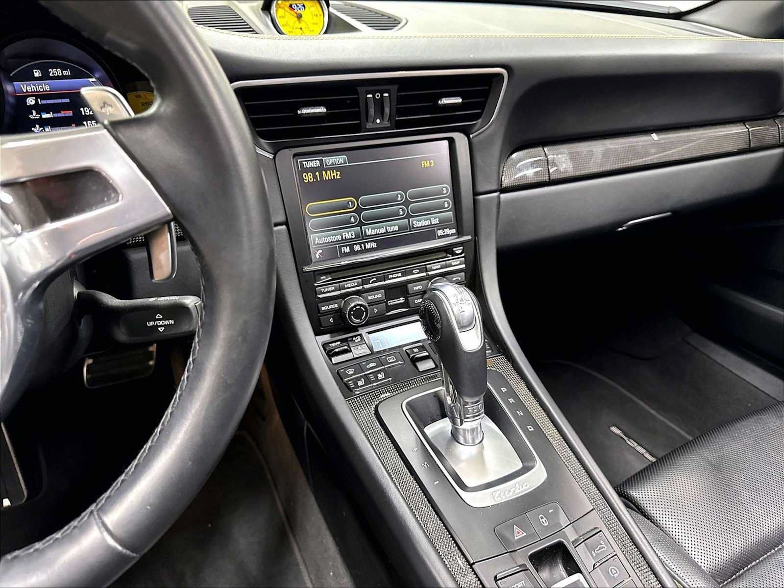 Used 2014 Porsche 911 Turbo S AWD/4WD image 18