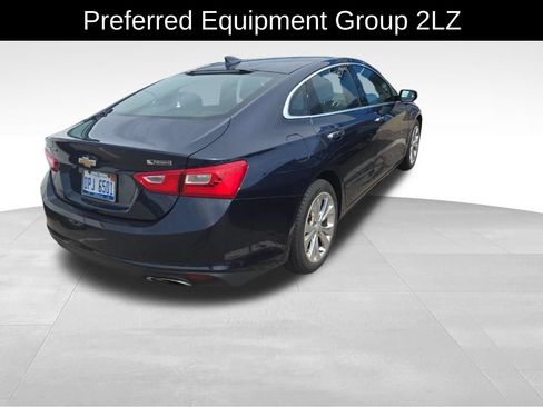 Used 2018 Chevrolet Malibu Premier FWD image 5