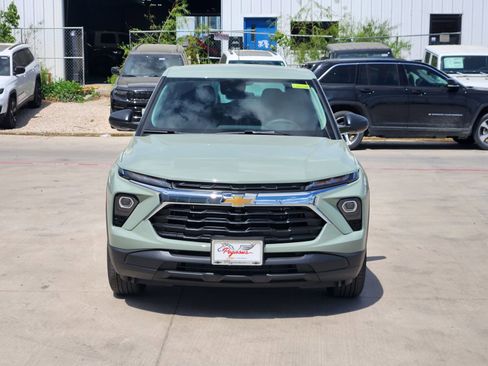 New 2026 Chevrolet TrailBlazer LS FWD image 6