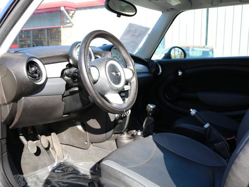 Used 2009 MINI Cooper Hardtop FWD image 13