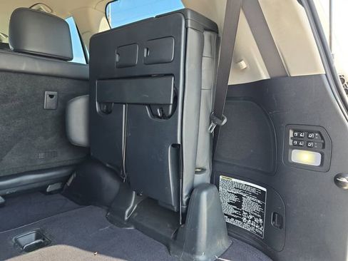 Used 2018 Lexus LX 570 4WD w/ Luxury Package image 17