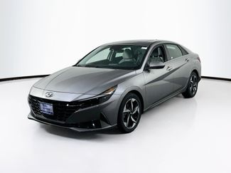 Used 2023 Hyundai Elantra Limited FWD video 1