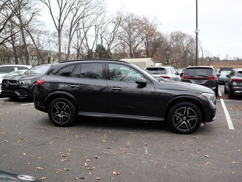 New 2026 Mercedes-Benz GLC 300 4MATIC image 2