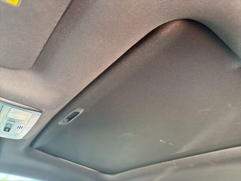 Used 2022 Toyota Tacoma TRD Off-Road w/ TRD Premium Off Road Package image 6