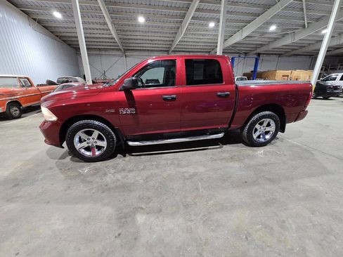 Used 2015 RAM 1500 Express image 4