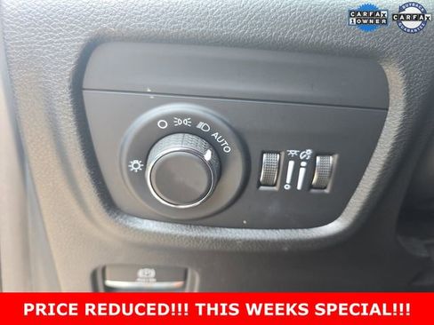 Used 2024 Jeep Grand Cherokee Altitude AWD/4WD image 26