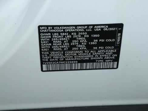 Used 2021 Volkswagen Atlas Cross Sport SEL R-Line w/ Luggage Net & Mats Package image 44