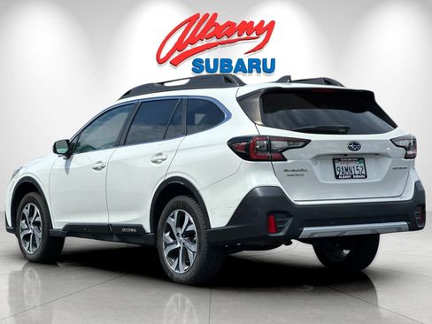 Used 2022 Subaru Outback Limited AWD/4WD image 7