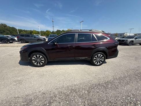Certified 2025 Subaru Outback Limited AWD/4WD image 22
