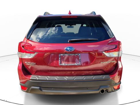 Used 2020 Subaru Forester Limited w/ Popular Package #3 AWD/4WD image 5