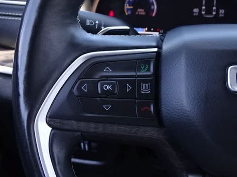 Used 2021 Jeep Grand Cherokee L Limited RWD image 37