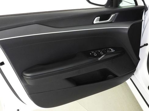 Used 2022 Kia K5 GT-Line image 11