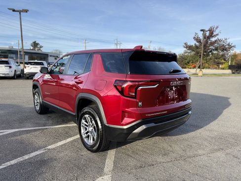 Used 2025 GMC Terrain Elevation image 4